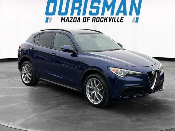 ALFA ROMEO STELVIO 2018 ZASFAKNN8J7B61154 image ALFA ROMEO STELVIO 2018 ZASFAKNN8J7B61154 image